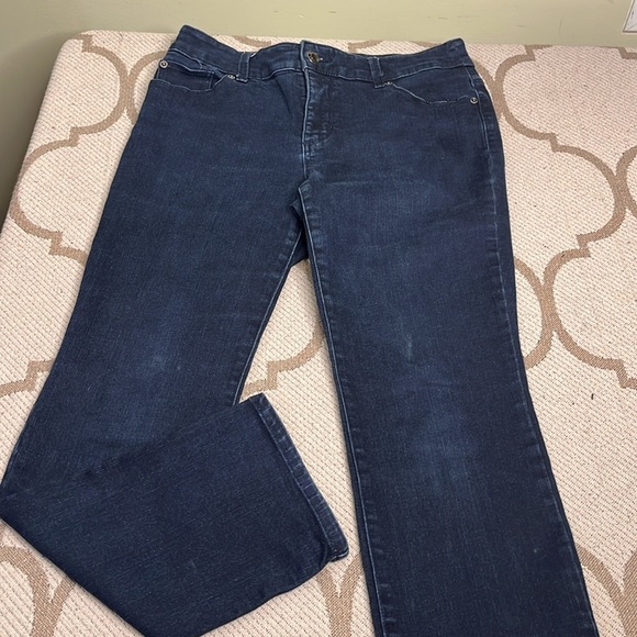 Chico’s SO Slimming straight leg blue Jeans, Chico’s size 1 short/ 8 short - Picture 9 of 16